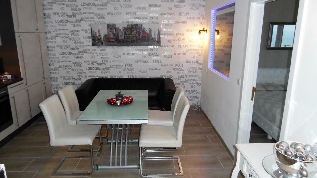 Luxussuite 1a Meerblick, Maritim Residenz, 22er Stock, Modernes Styling, Am * Lubeck