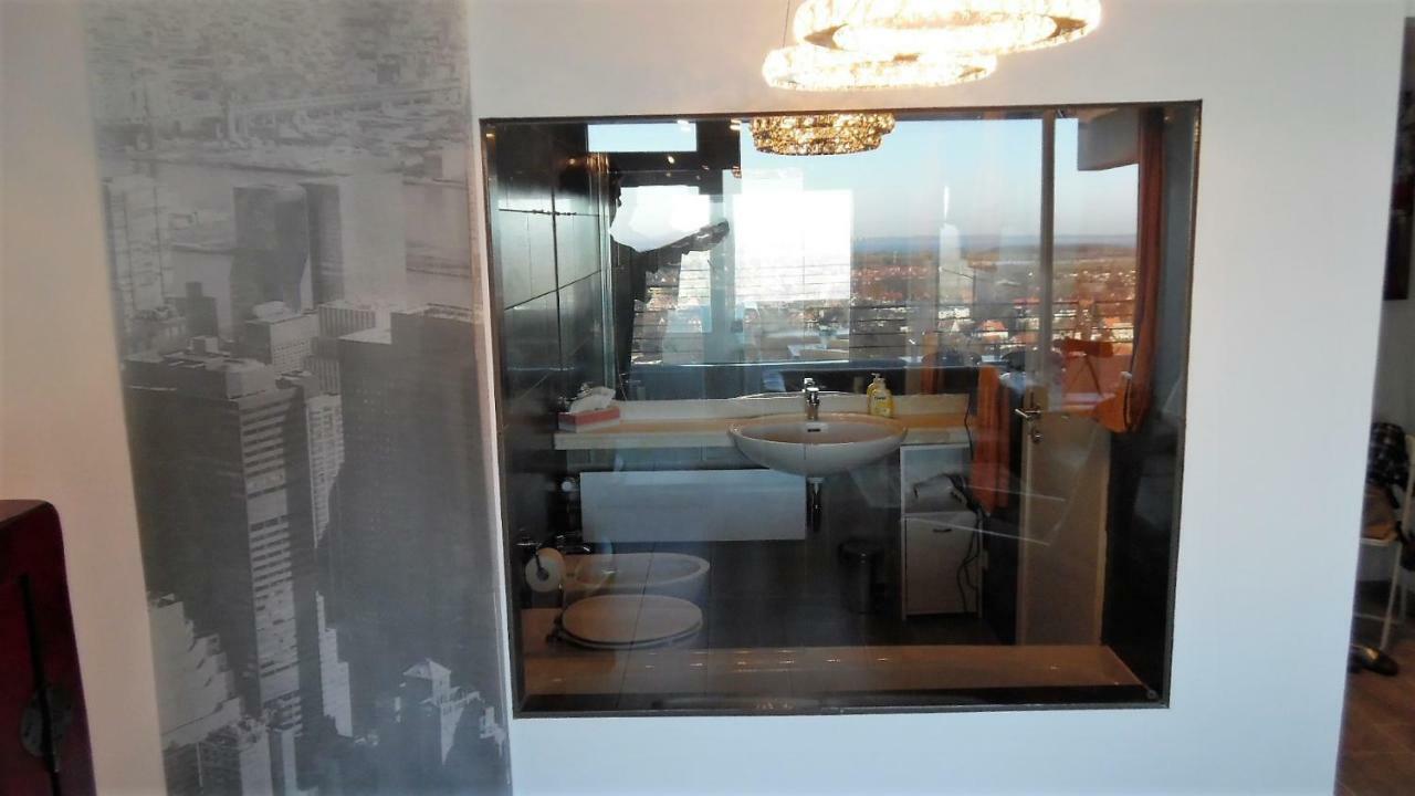 Apartment Luxussuite 1a Meerblick, Maritim Residenz, 22er Stock, Modernes Styling, Am Lubeck