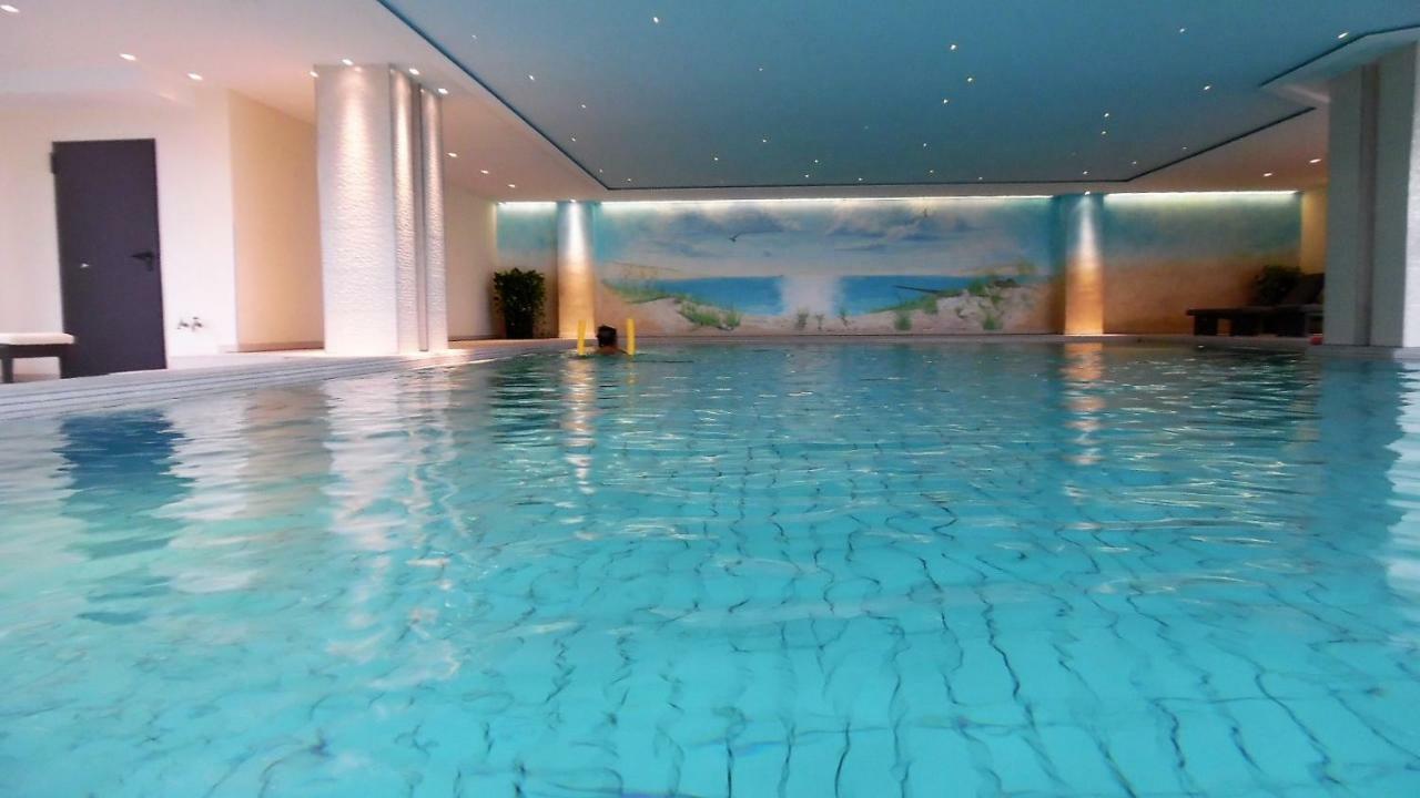 Luxussuite 1a Meerblick, Maritim Residenz, 22er Stock, Modernes Styling, Am Apartment Lubeck