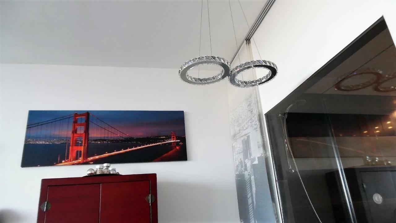 Luxussuite 1a Meerblick, Maritim Residenz, 22er Stock, Modernes Styling, Am Lubeck